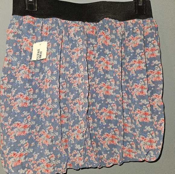 Forever 21 Elastic Waist Skirt Size M - Picture 10 of 11